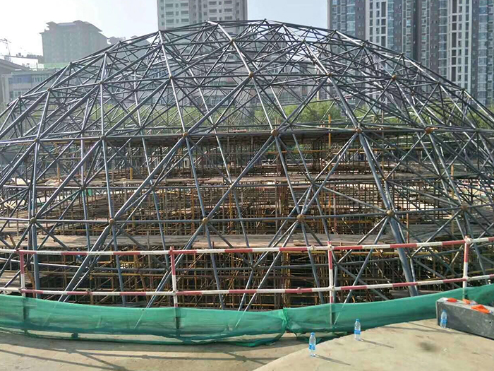 合肥球形網架鋼結構施工